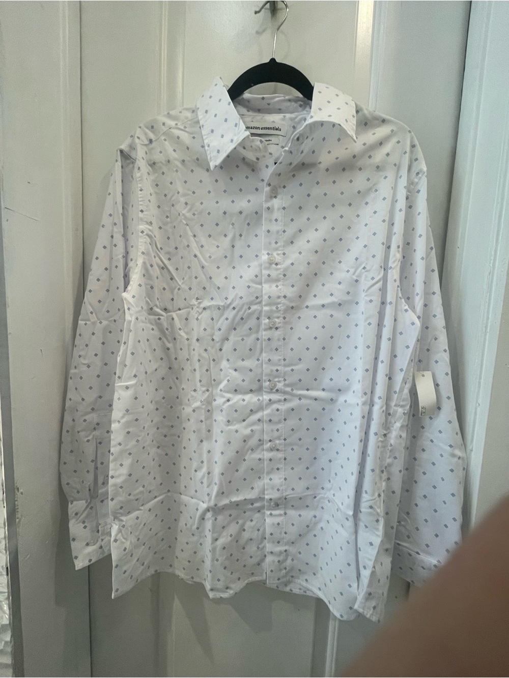 Amazon Essentials Men's White Button-Down Shirt with Micro Pattern